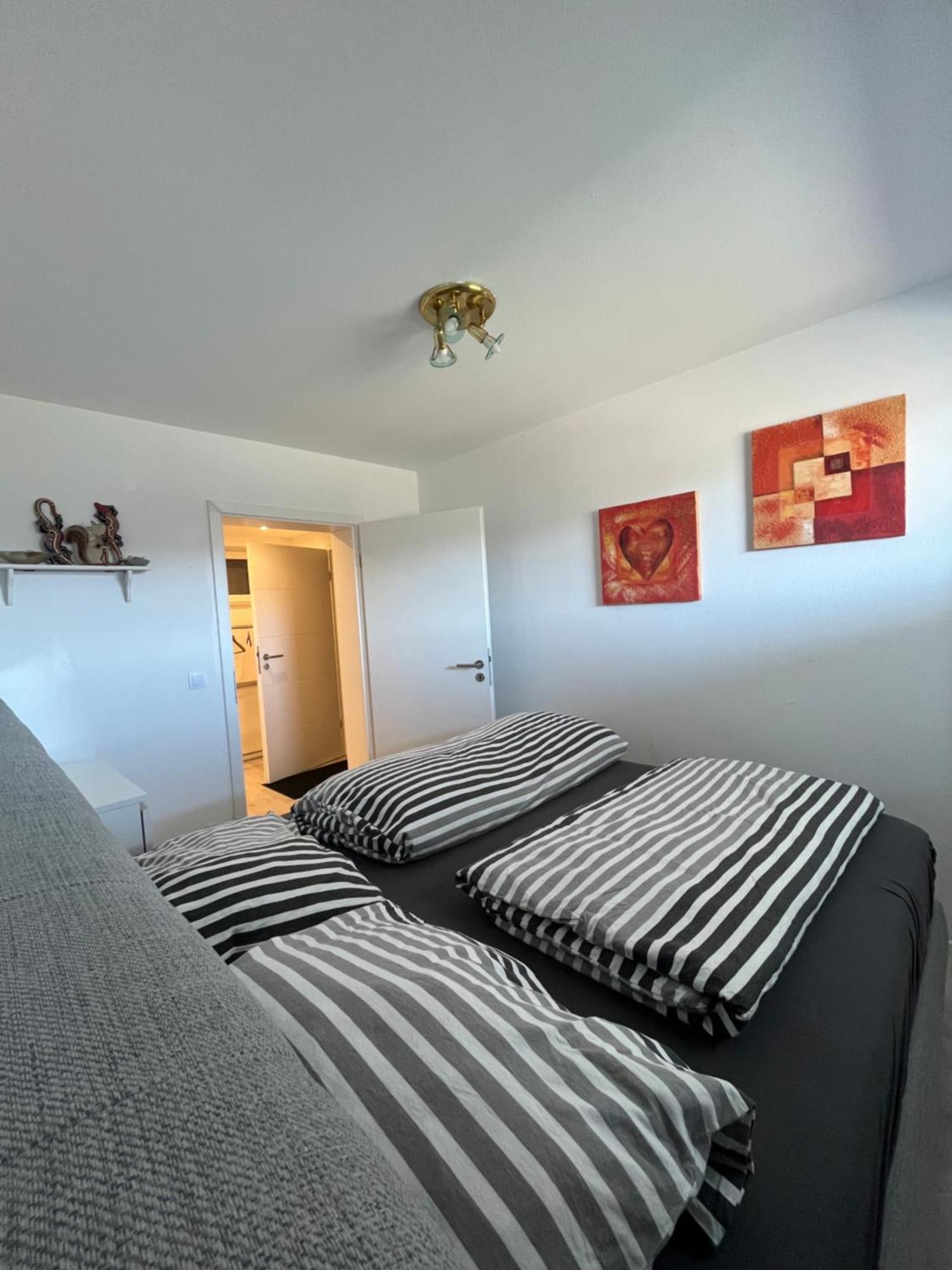 Moderne Ferienwohnung Mit Guter Ausstattung Und Self Checkin Bodenwerder Esterno foto